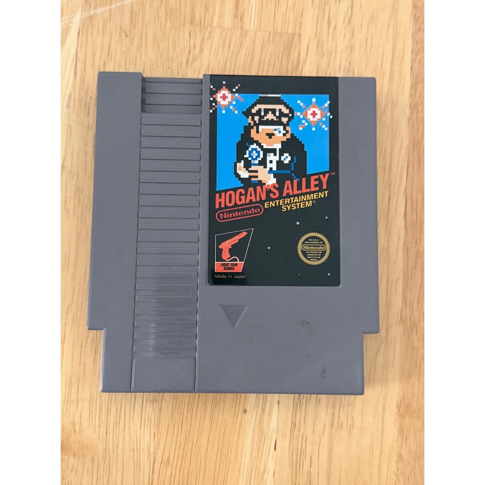 Hogans Alley Nintendo NES Cartridge Light Gun Series Vintage 1985 NES-HG-USA